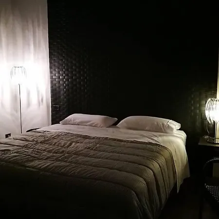 Appa49 Vicino Ospedale Borgo Roma, Fiera E Univr *