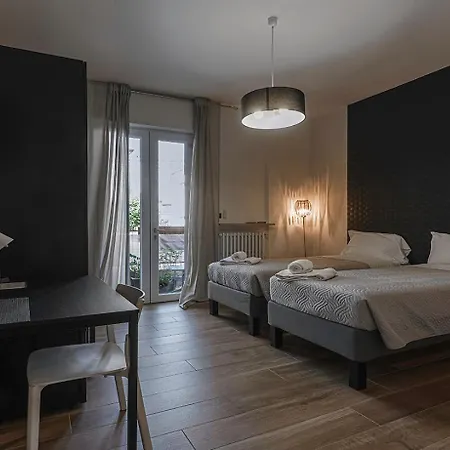 Appa49 Vicino Ospedale Borgo Roma, Fiera E Univr
